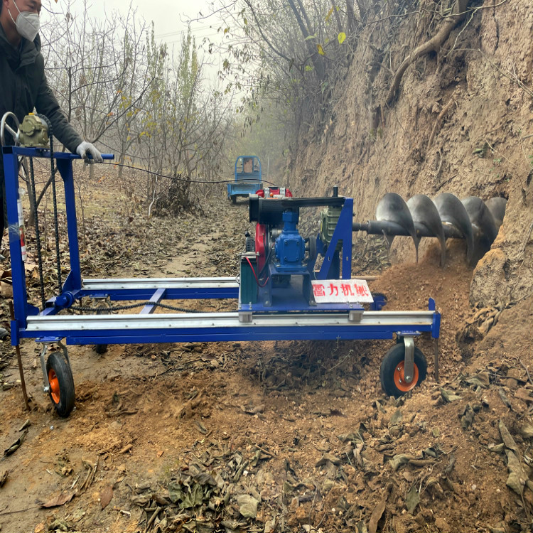 马路穿管钻孔机螺旋出土技术在市政道路工程中的应用解析